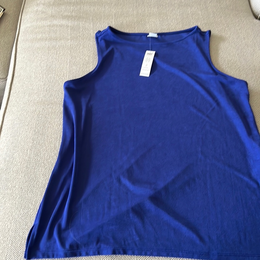 NWT Chicos size 3 blue side slit tank
